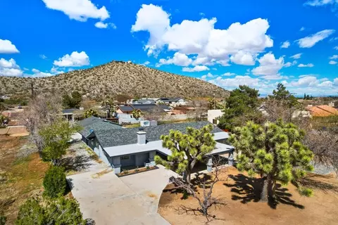 View/Area - 57746 Desert Gold Dr, Yucca Valley, CA 92284 photo 1 of 8