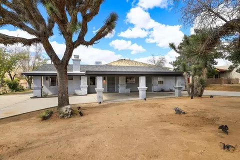 57746 Desert Gold Dr, Yucca Valley, CA 92284
