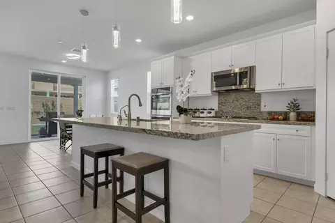 39691 Olite Ct, Indio, CA 92203 photo 5