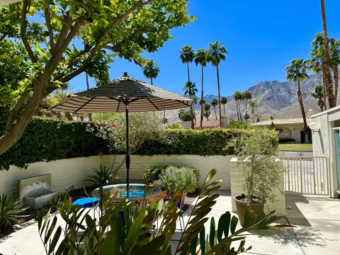 3442 Bogert Trl, Palm Springs, CA 92264