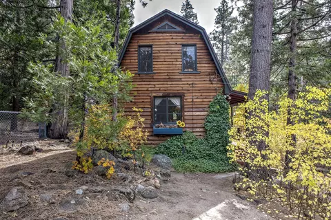 Exterior - 55265 Daryll Rd, Idyllwild, CA 92549 photo 4 of 20