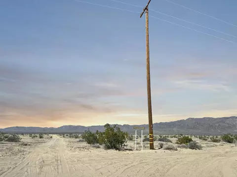 1 Screech Owl Rd, Twentynine Palms, CA 92277