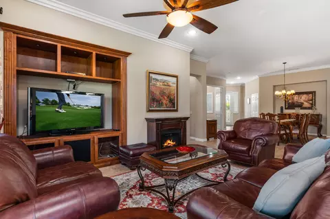 Living - 80470 Glen Eagles Ct, Indio, CA 92201 photo 2 of 6