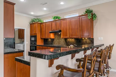 Kitchen - 80470 Glen Eagles Ct, Indio, CA 92201 photo 2 of 8