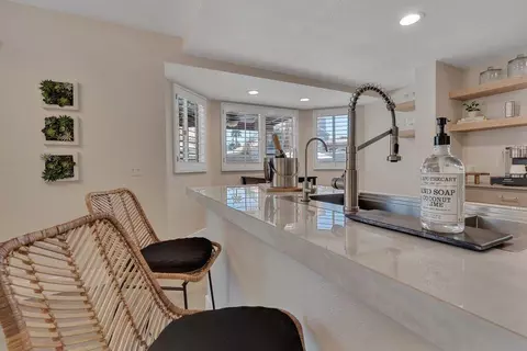 Kitchen - 46352 Willow Ln, Indio, CA 92201 photo 4 of 8