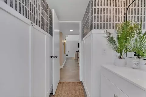 Entry Way - 46352 Willow Ln, Indio, CA 92201 photo 1 of 6