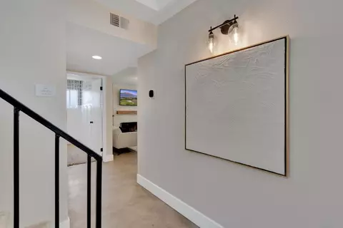 Entry Way - 46352 Willow Ln, Indio, CA 92201 photo 3 of 6