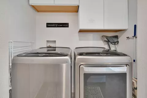 Kitchen - 46352 Willow Ln, Indio, CA 92201 photo 7 of 8