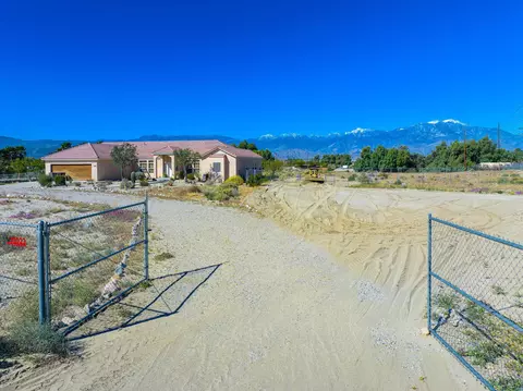 32023 Shadow Mountain Ln, Thousand Palms, CA 92276 photo 25