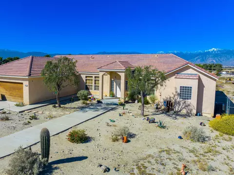32023 Shadow Mountain Ln, Thousand Palms, CA 92276 photo 13