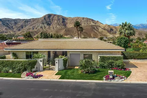 2 Creekside Dr, Rancho Mirage, CA 92270