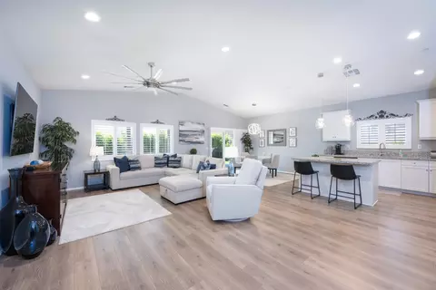 Living - 44199 Beringer Dr, Indio, CA 92203 photo 2 of 3