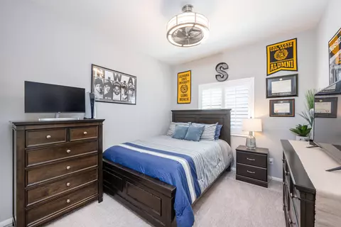 Bedroom - 44199 Beringer Dr, Indio, CA 92203 photo 2 of 4