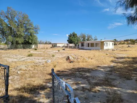 72205 19th Ave, Desert Hot Springs, CA 92241