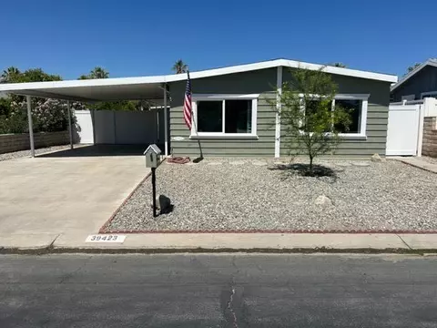 39423 Warm Springs Dr, Palm Desert, CA 92260
