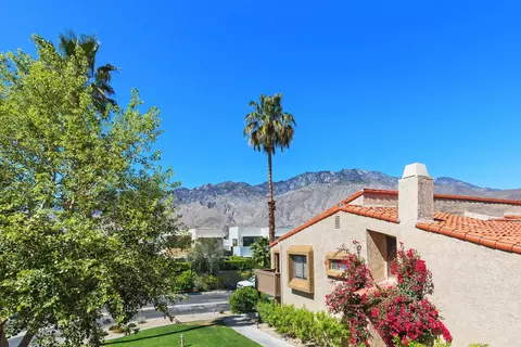 217 S Louella Rd, Palm Springs, CA 92262