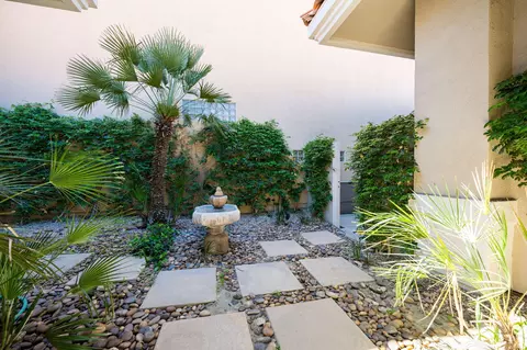 Exterior - 281 Eagle Dance Cir, Palm Desert, CA 92211 photo 16 of 17