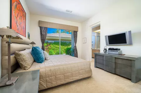 Bedroom - 281 Eagle Dance Cir, Palm Desert, CA 92211 photo 4 of 4