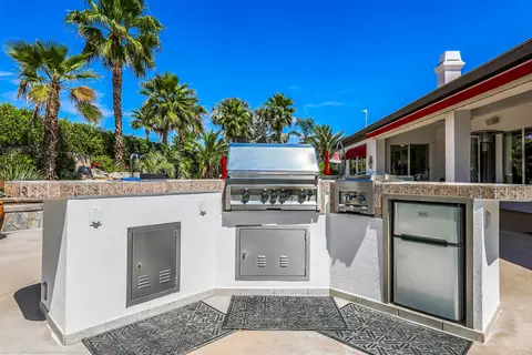 Exterior - 49381 Colorado St, Indio, CA 92201 photo 12 of 20