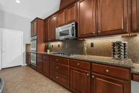 Kitchen - 49381 Colorado St, Indio, CA 92201 photo 1 of 2