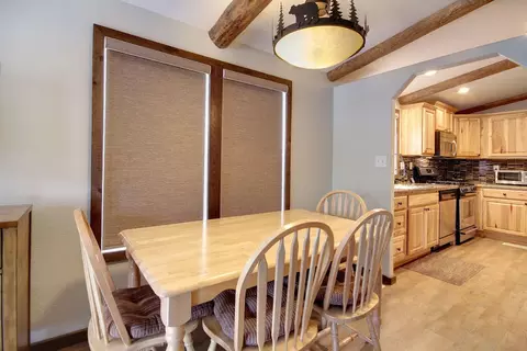 Dining - 42657 Cedar Ave, Big Bear Lake, CA 92315 photo 4 of 5