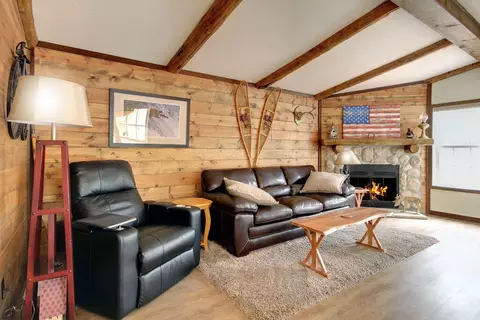 Living - 42657 Cedar Ave, Big Bear Lake, CA 92315 photo 2 of 2