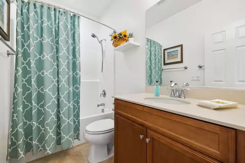 Bath - 1652 Stellar Peak, Beaumont, CA 92223 photo 1 of 3