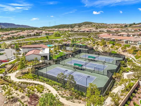 View/Area - 1652 Stellar Peak, Beaumont, CA 92223 photo 1 of 3