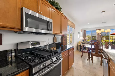 Kitchen - 1652 Stellar Peak, Beaumont, CA 92223 photo 4 of 4