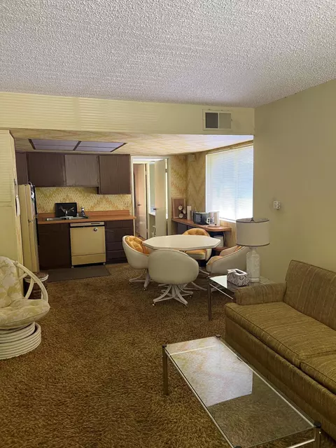 9651 Spyglass Ave, Desert Hot Springs, CA 92240