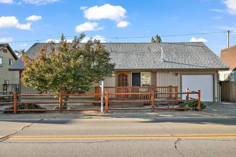 2135 State Ln, Big Bear City, CA 92314