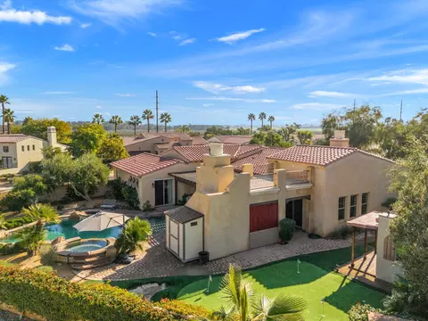 81945 Contento St, La Quinta, CA 92253