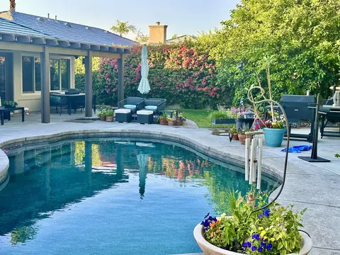 Exterior - 58 Sutton Pl E, Palm Desert, CA 92211 photo 8 of 23
