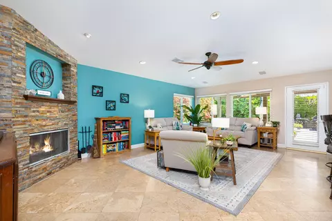Living - 58 Sutton Pl E, Palm Desert, CA 92211 photo 3 of 5