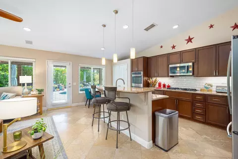 Kitchen - 58 Sutton Pl E, Palm Desert, CA 92211 photo 3 of 6