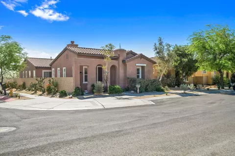 26200 Rio Oso Rd, Cathedral City, CA 92234