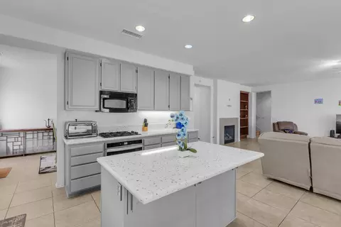 Kitchen - 82626 Mandrone Dr, Indio, CA 92203 photo 3 of 4