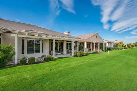 Exterior - 44340 Royal Lytham Dr, Indio, CA 92201 photo 4 of 10