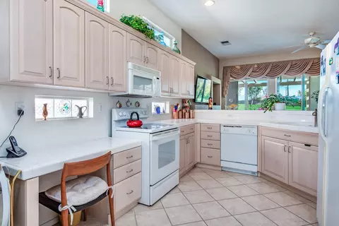 Kitchen - 44340 Royal Lytham Dr, Indio, CA 92201 photo 1 of 1