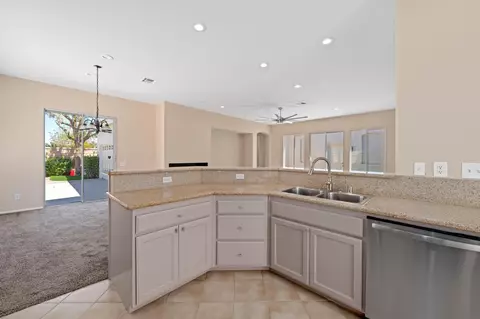 Kitchen - 49786 Lewis Rd, Indio, CA 92201 photo 3 of 4