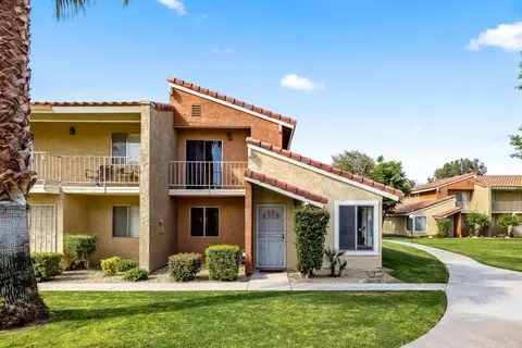 435 Tava Ln, Palm Desert, CA 92211