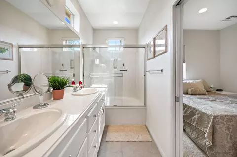 Bath - 45165 Shaugnessy Dr, Indio, CA 92201 photo 2 of 7
