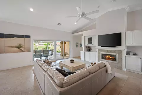 Living - 45165 Shaugnessy Dr, Indio, CA 92201 photo 6 of 6