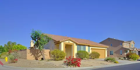 37538 Melbourne St, Indio, CA 92203 photo 2