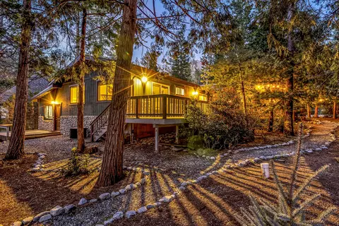 54580 Reed Ln, Idyllwild, CA 92549