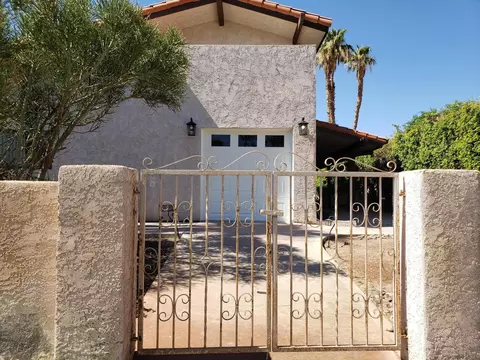 48289 Disney Dr, Indio, CA 92201 photo 6