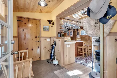 Entry Way - 54564 S Circle Dr, Idyllwild, CA 92549 photo 2 of 2