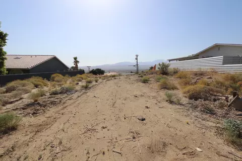 029 Verbena, Desert Hot Springs, CA 92240