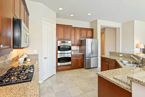 40976 Corte Pelicano, Indio, CA 92203 photo 11