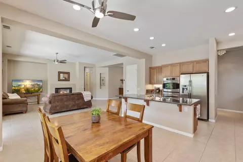 80201 Queensboro Dr, Indio, CA 92201 photo 9